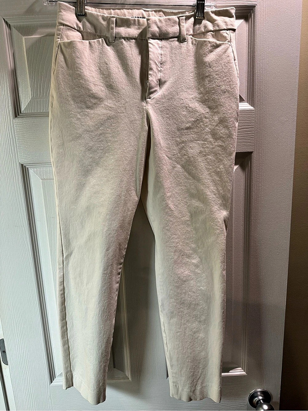 Old Navy High-Rise Pixie Skinny Secret-Smooth Pockets Pants in White Waist 8